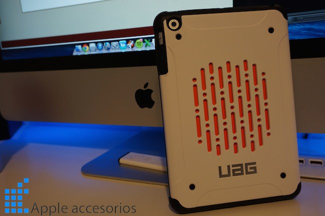 Funda Urban Armor Gear Navigator para iPad Mini